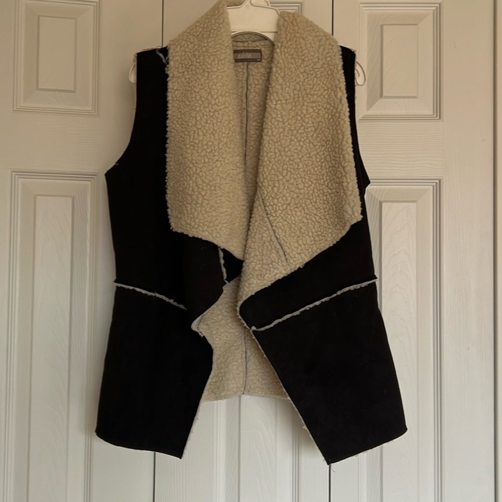 Faux shearling and suede vest